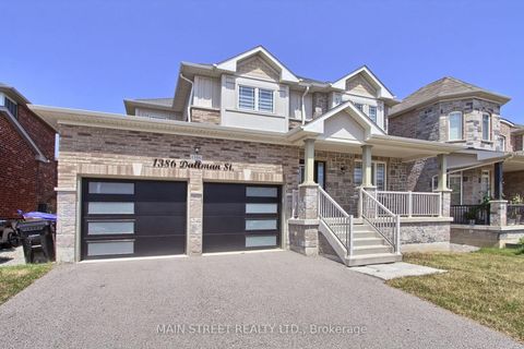 Photo 2 at 1386 Dallman Street, Lefroy, Innisfil