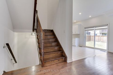 Photo 10 at 1386 Dallman Street, Lefroy, Innisfil