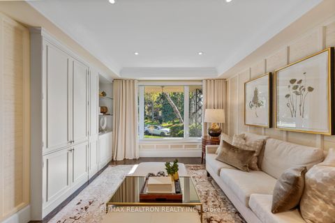 Photo 4 at 25 Cedar Springs Grove, Bathurst Manor, Toronto