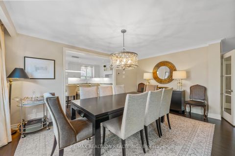 Photo 11 at 25 Cedar Springs Grove, Bathurst Manor, Toronto