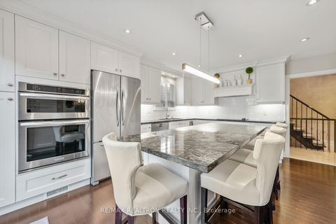 Photo 15 at 25 Cedar Springs Grove, Bathurst Manor, Toronto