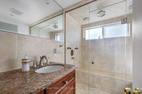 Photo 34 at 25 Cedar Springs Grove, Bathurst Manor, Toronto