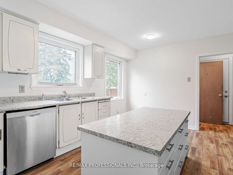 Photo 6 at 275 Jeffcoat Drive, Clairville, Toronto