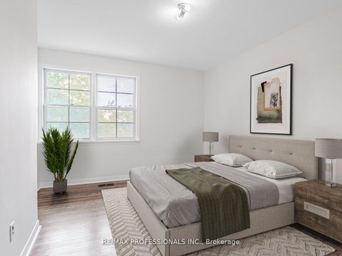 Photo 11 at 275 Jeffcoat Drive, Clairville, Toronto