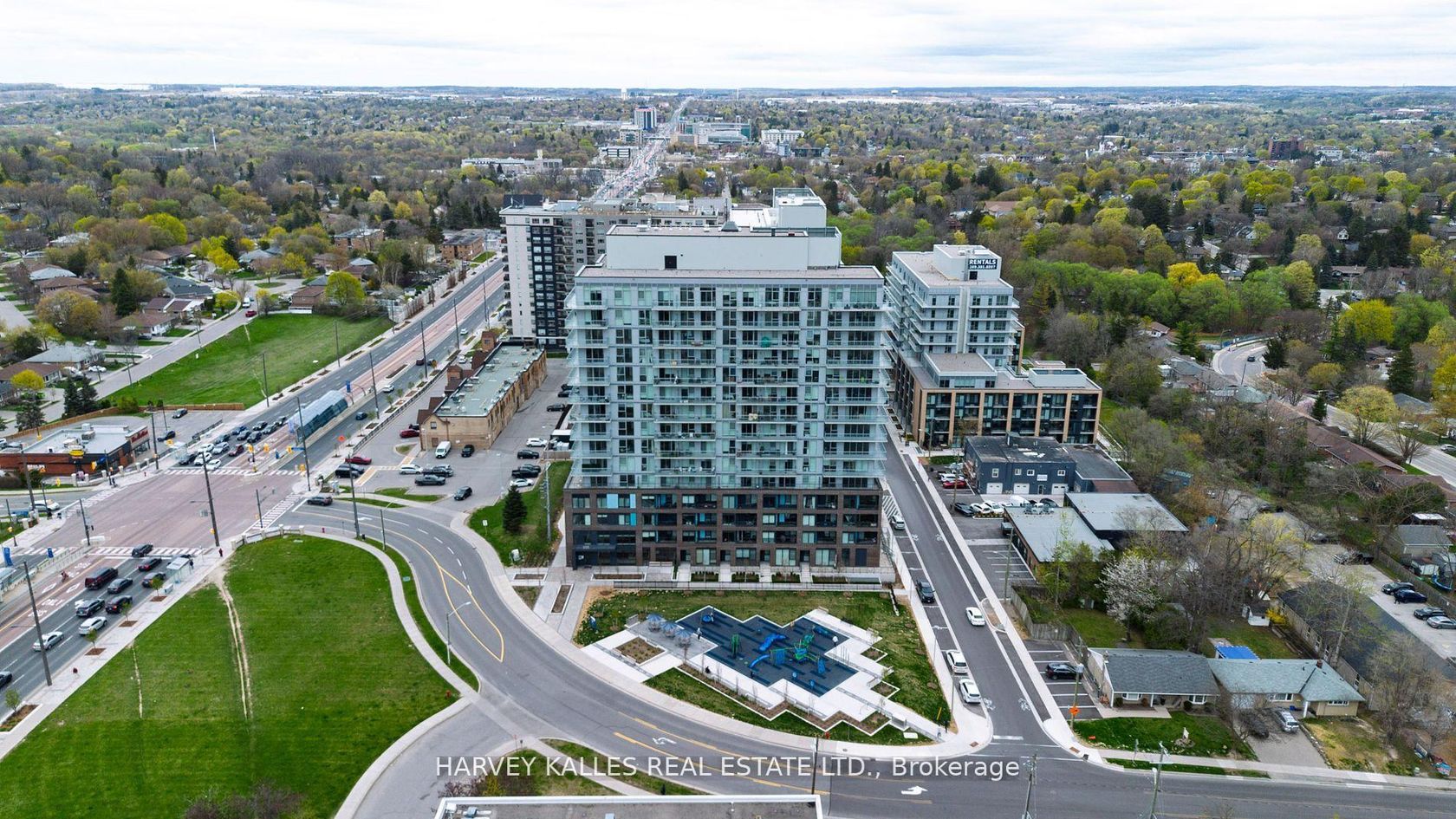 305 - 185 Deerfield Road, Central Newmarket, Newmarket photo 2