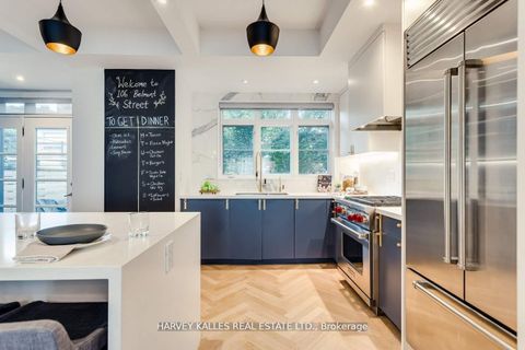 Photo 16 at 106 Belmont Street, Annex, Toronto