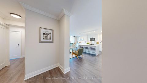 Photo 6 at 804 - 100 Quebec Avenue, High Park North, Toronto