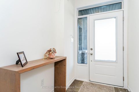 Photo 4 at 12 Durham Avenue, Rural Barrie Southeast, Barrie