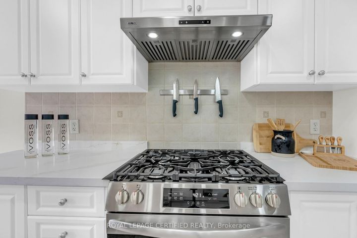 Photo 16 at 3 - 2511 Boros Road, Rose, Burlington