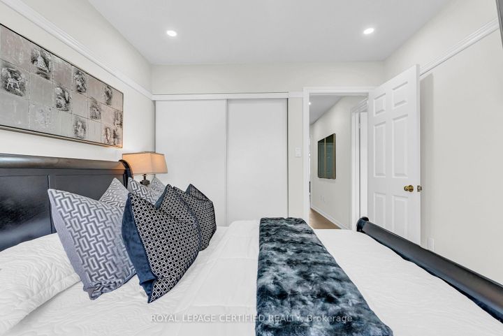 Photo 32 at 3 - 2511 Boros Road, Rose, Burlington