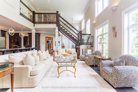 Photo 13 at 6 Georgina Drive, North Shore, Barrie