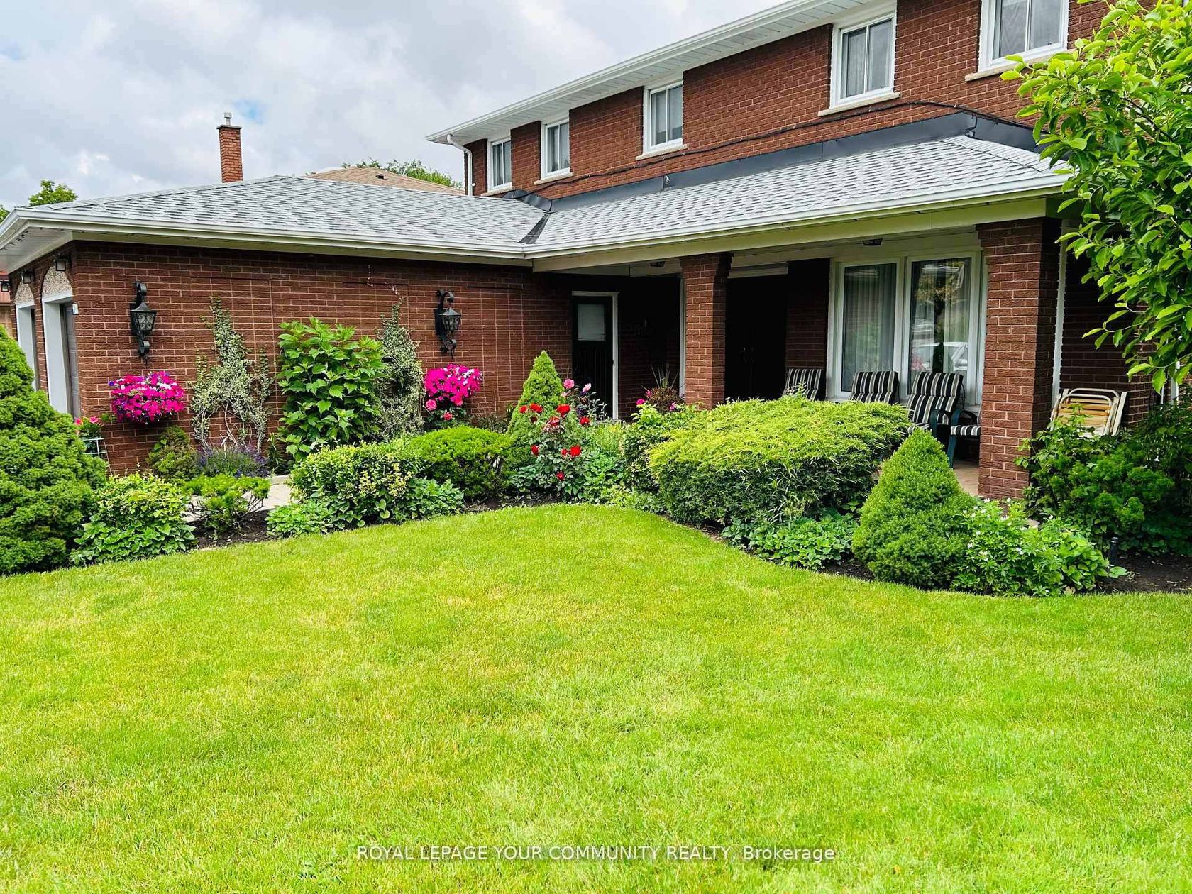 21 Disan Court, Beaumonde Heights, Toronto 