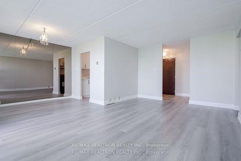 Photo 7 at 602 - 2 Glamorgan Avenue, Dorset Park, Toronto