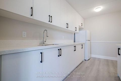 Photo 11 at 602 - 2 Glamorgan Avenue, Dorset Park, Toronto Photo 11 at 602 - 2 Glamorgan Avenue, Dorset Park, Toronto