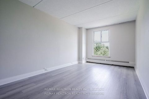 Photo 22 at 602 - 2 Glamorgan Avenue, Dorset Park, Toronto