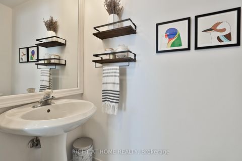 Photo 12 at 801 - 80 Charles Street E, Yonge Corridor, Toronto Photo 12 at 801 - 80 Charles Street E, Yonge Corridor, Toronto