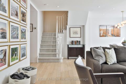 Photo 13 at 801 - 80 Charles Street E, Yonge Corridor, Toronto Photo 13 at 801 - 80 Charles Street E, Yonge Corridor, Toronto