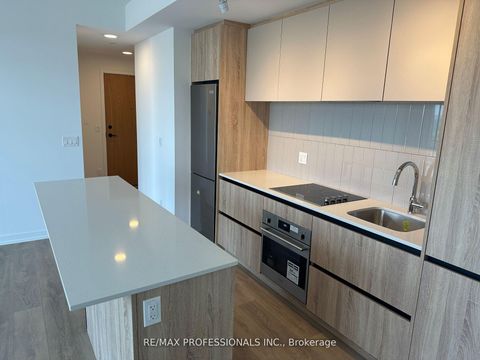 Photo 2 at B1203 - 7950 Bathurst Street, Beverley Glen, Vaughan