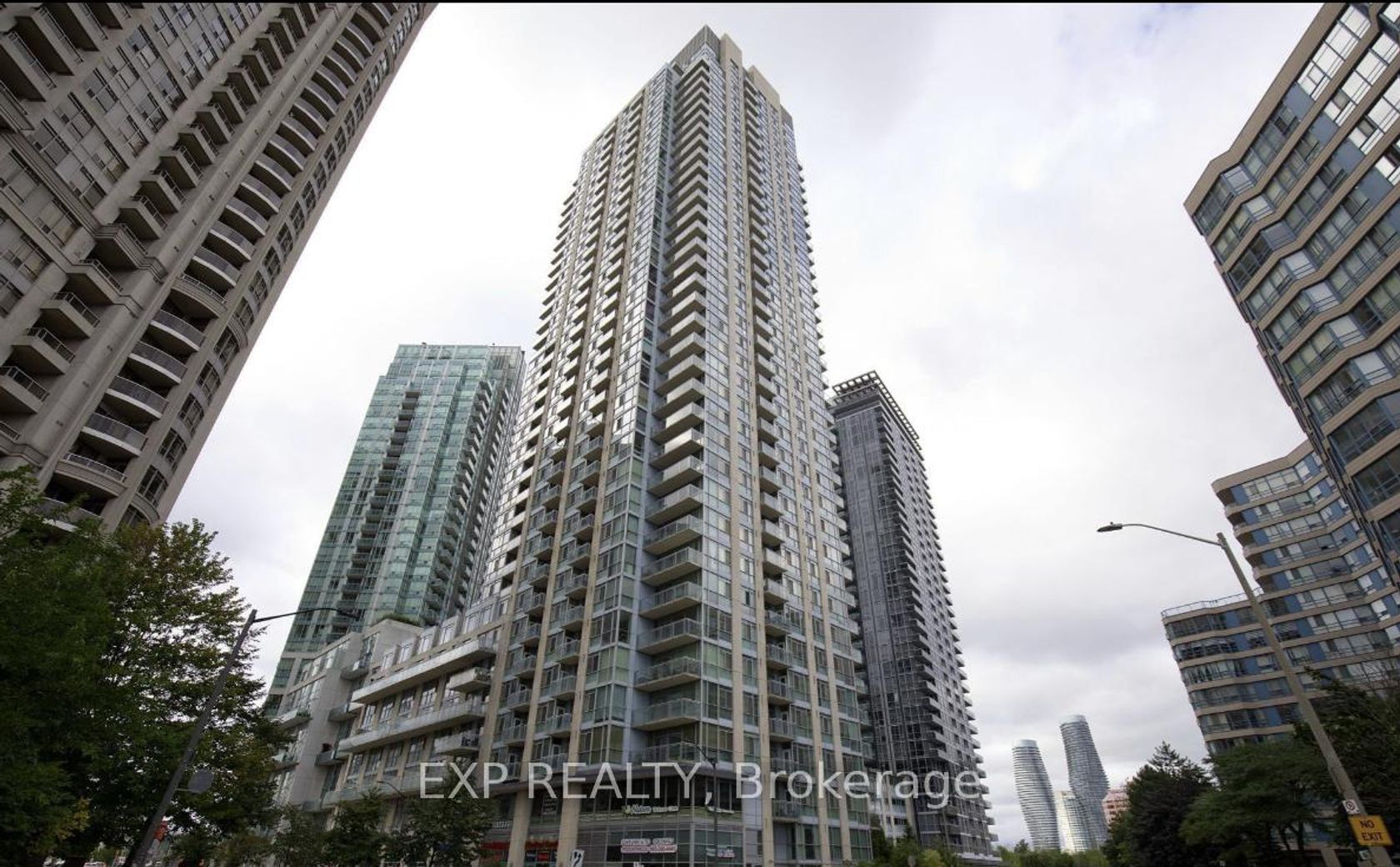 1712 - 223 Webb Drive, City Centre, Mississauga 