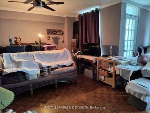 Photo 4 at 1510 - 130 Neptune Drive, Lawrence, Toronto Photo 4 at 1510 - 130 Neptune Drive, Lawrence, Toronto
