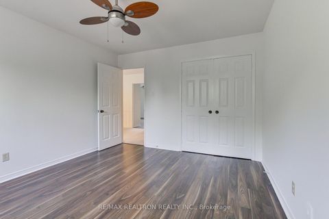 Photo 39 at 19 Crystal Drive N, Mill Pond, Richmond Hill Photo 39 at 19 Crystal Drive N, Mill Pond, Richmond Hill