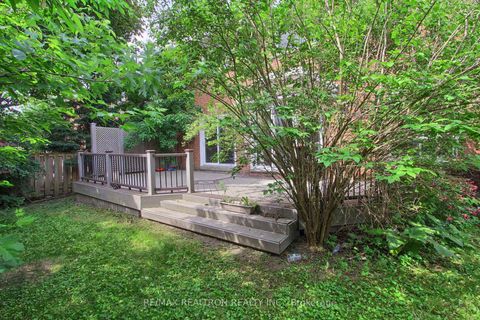 Photo 47 at 19 Crystal Drive N, Mill Pond, Richmond Hill