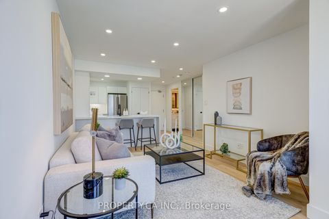 Photo 5 at 1204 - 801 King Street W, Niagara, Toronto