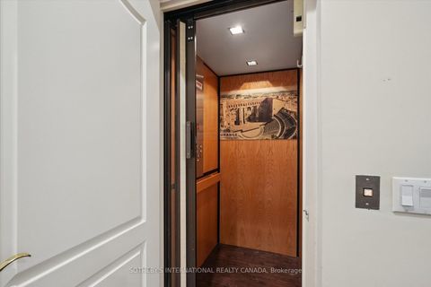 Photo 7 at 4 - 260 Russell Hill Road, Casa Loma, Toronto
