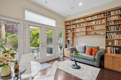 Photo 10 at 4 - 260 Russell Hill Road, Casa Loma, Toronto