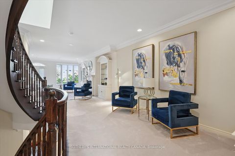 Photo 12 at 4 - 260 Russell Hill Road, Casa Loma, Toronto