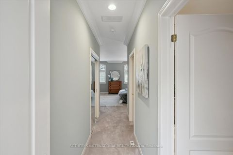 Photo 26 at 4 - 260 Russell Hill Road, Casa Loma, Toronto