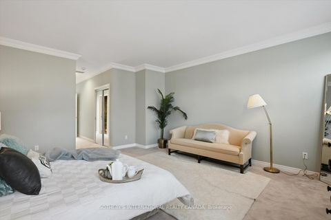 Photo 30 at 4 - 260 Russell Hill Road, Casa Loma, Toronto