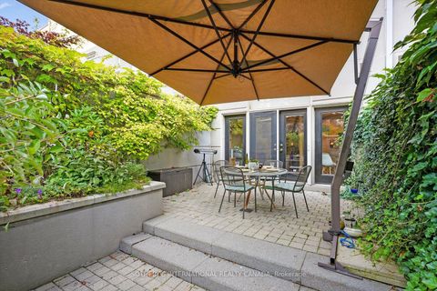Photo 33 at 4 - 260 Russell Hill Road, Casa Loma, Toronto