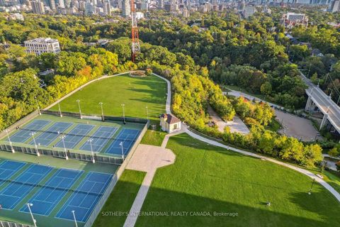 Photo 36 at 4 - 260 Russell Hill Road, Casa Loma, Toronto Photo 36 at 4 - 260 Russell Hill Road, Casa Loma, Toronto
