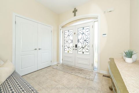 Photo 3 at 68 Lady Angela Lane, Patterson, Vaughan