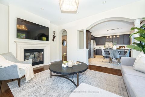 Photo 18 at 68 Lady Angela Lane, Patterson, Vaughan