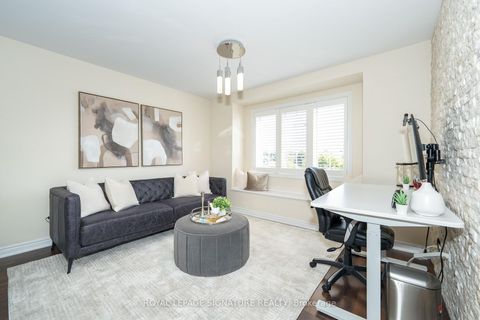 Photo 26 at 68 Lady Angela Lane, Patterson, Vaughan