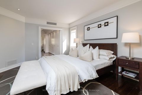 Photo 13 at 74 Inglewood Drive, Moore Park, Toronto