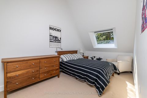 Photo 23 at 74 Inglewood Drive, Moore Park, Toronto