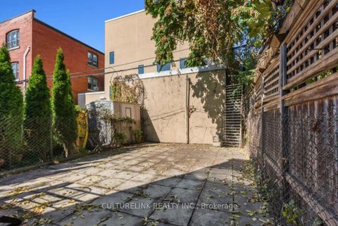 Photo 36 at 10 Clinton Place, Little Italy, Toronto