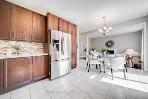 Photo 7 at 46 Majesty Boulevard, Shore, Barrie