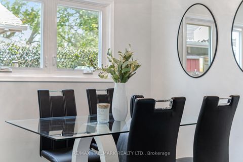 Photo 11 at 47 Marthclare Avenue, Donalda, Toronto
