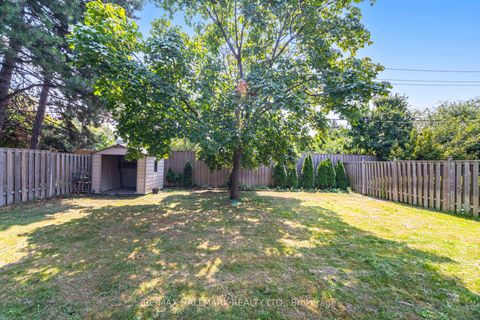 Photo 36 at 47 Marthclare Avenue, Donalda, Toronto