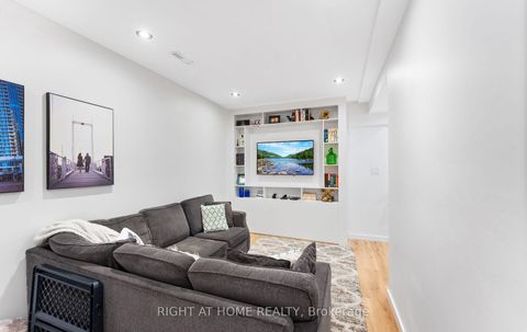 Photo 15 at 111 Fourth Street, New Toronto, Toronto