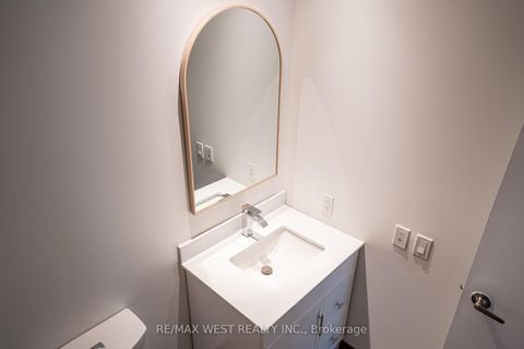 Photo 25 at 431 - 1030 King Street W, Niagara, Toronto