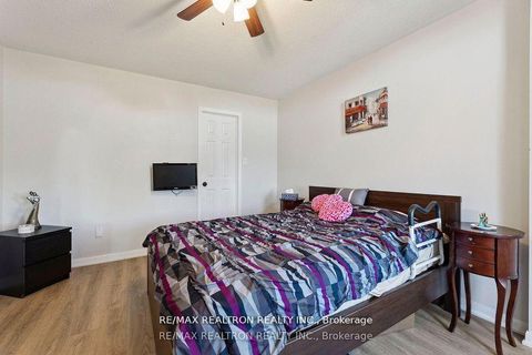 Photo 3 at 70 Padfield Drive, Bowmanville, Clarington