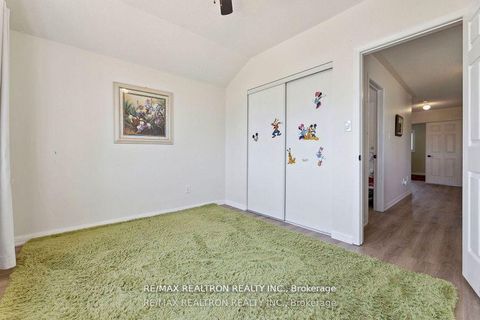 Photo 5 at 70 Padfield Drive, Bowmanville, Clarington