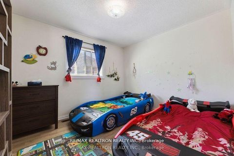 Photo 7 at 70 Padfield Drive, Bowmanville, Clarington