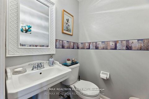 Photo 17 at 70 Padfield Drive, Bowmanville, Clarington