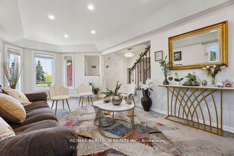 Photo 28 at 70 Padfield Drive, Bowmanville, Clarington